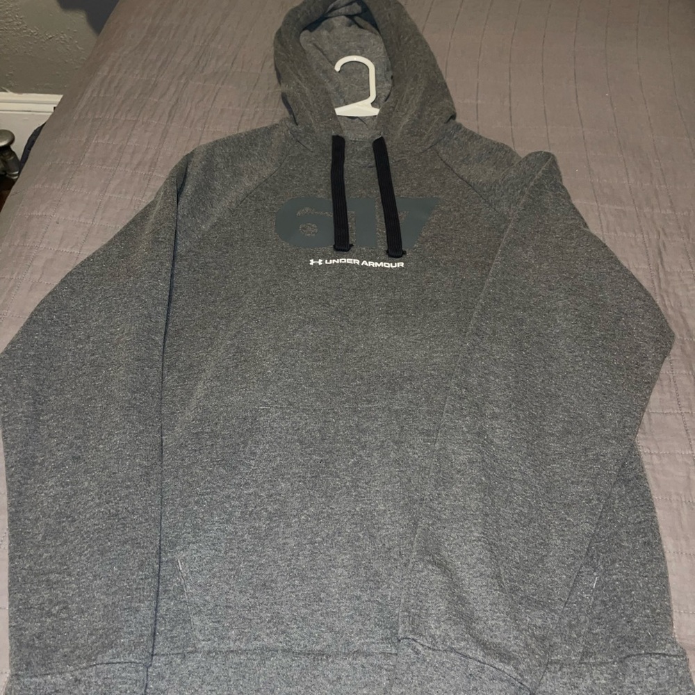 Under Armour Gray Sweatshirt with Hood and Zipper
